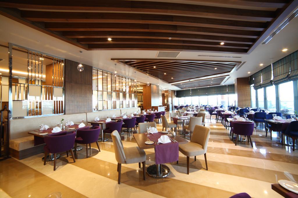 Ramada Plaza By Wyndham Konya Hotel Exterior photo