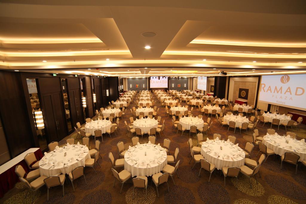 Ramada Plaza By Wyndham Konya Hotel Exterior photo